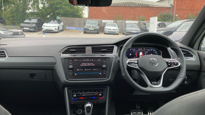 Volkswagen Tiguan 2.0 TDI R-Line 5dr DSG Diesel Estate